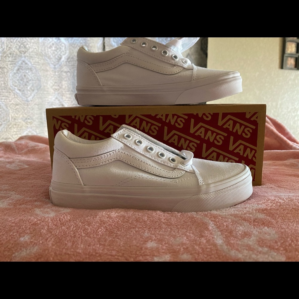 Brand new, never worn Vans. Too tight! White